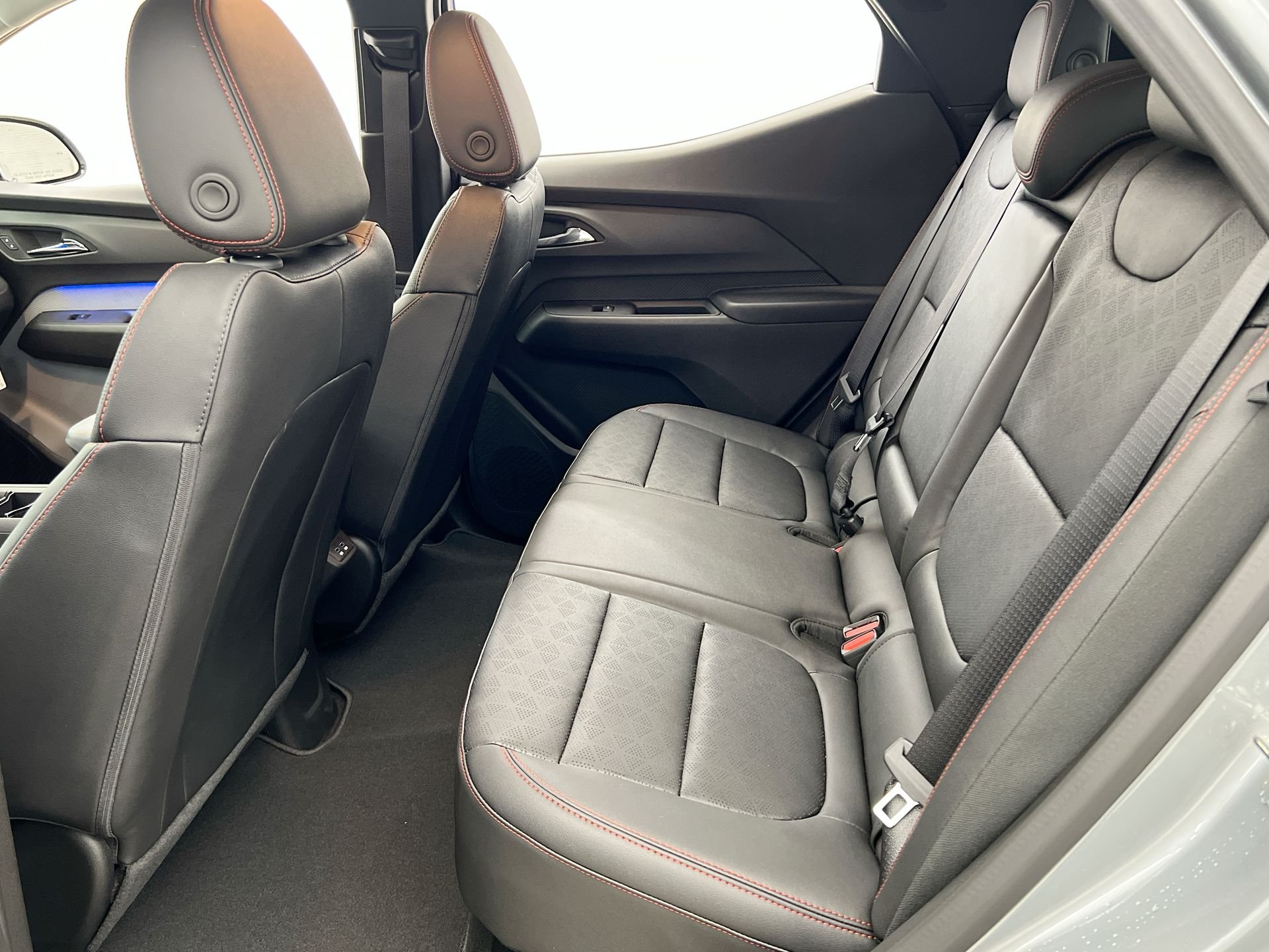 2027 Chevrolet Bolt RS - Photo 75