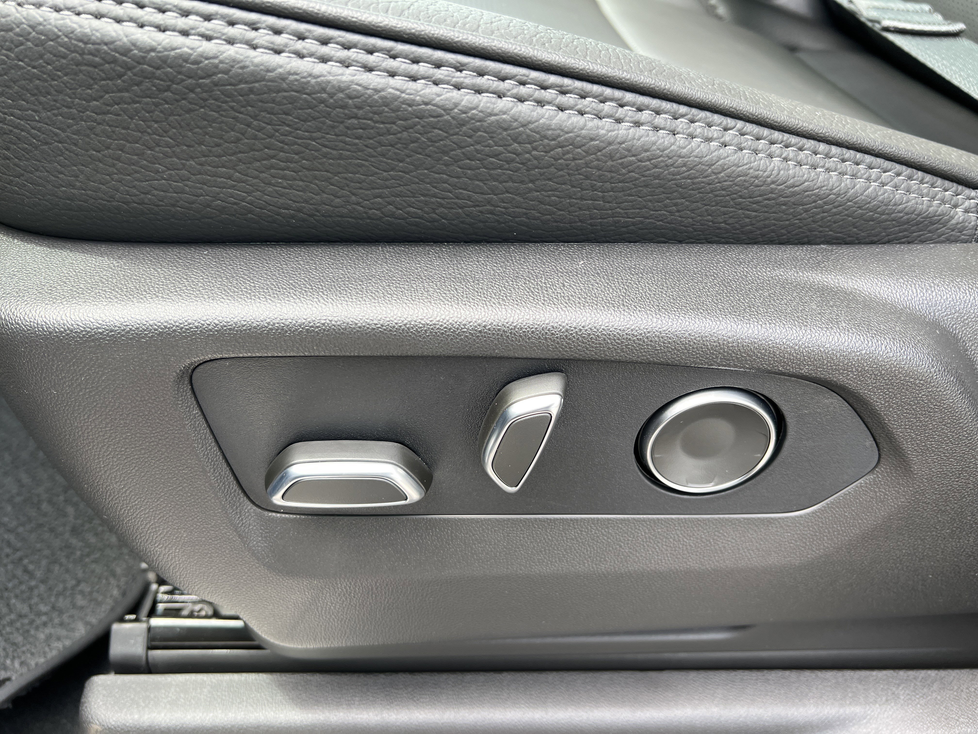 2026 GMC Sierra 1500 Denali - Photo 10