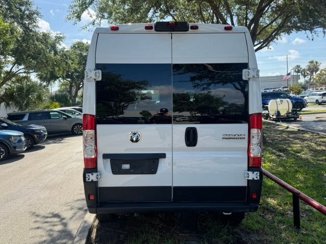 Used 2023 White Ram High Roof image 3
