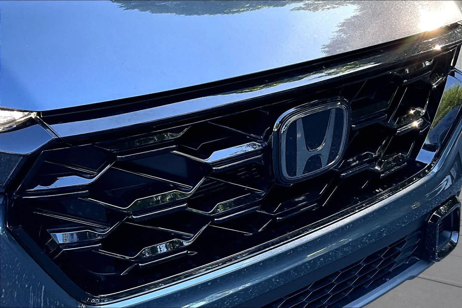 Certified Used 2024 Meteorite Gray Metallic Honda Sport image 30
