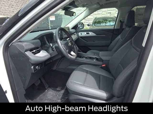 New 2026 Star White Metallic Tri-Coat Ford Active image 18
