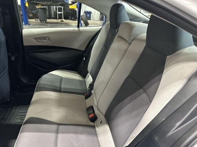 Used 2023 White Toyota LE image 30