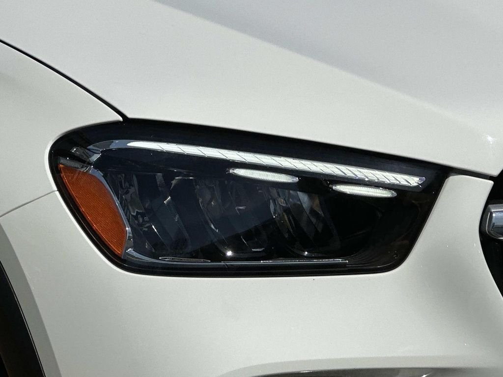 Certified Used 2025 Polar White Mercedes-Benz GLE 350 image 5