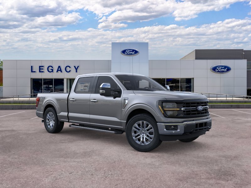New 2026 Carbonized Gray Metallic Ford XLT image 7