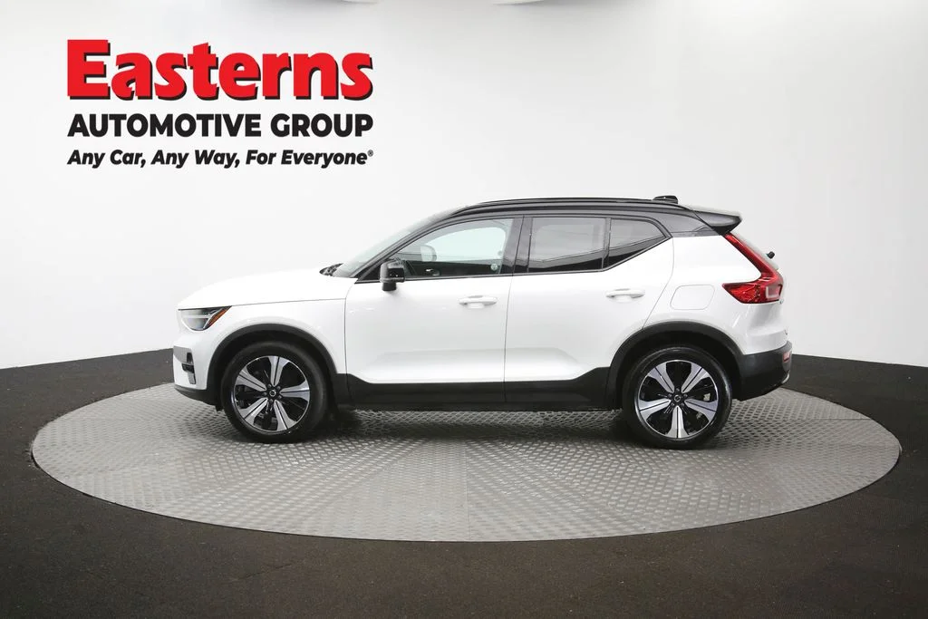 Used 2023 White Volvo Twin Plus image 54