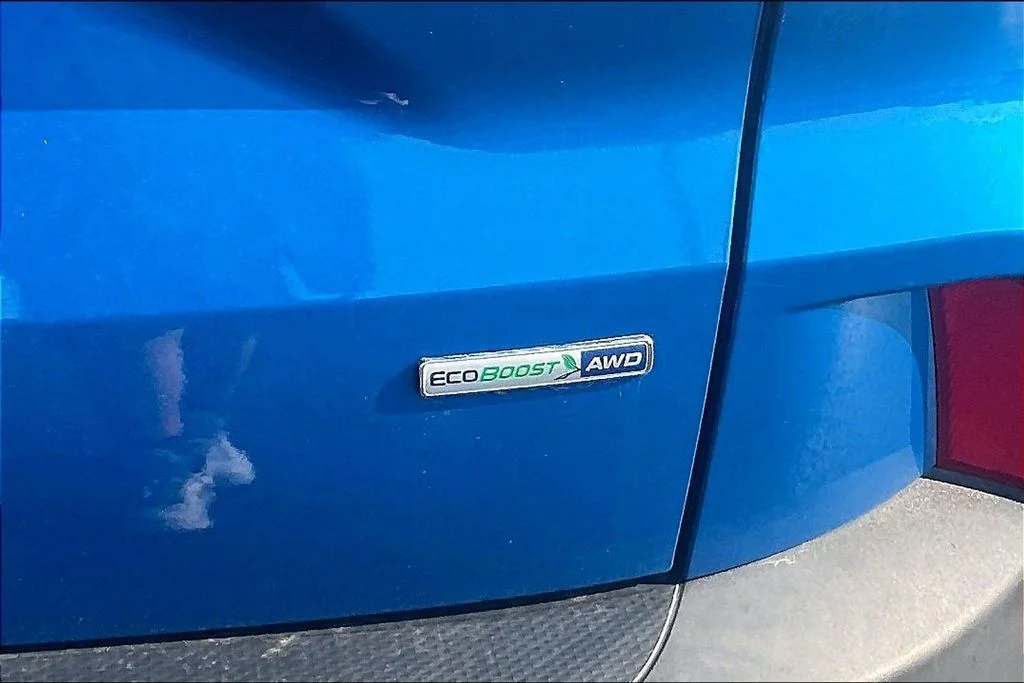Used 2020 Blue Ford Titanium image 7