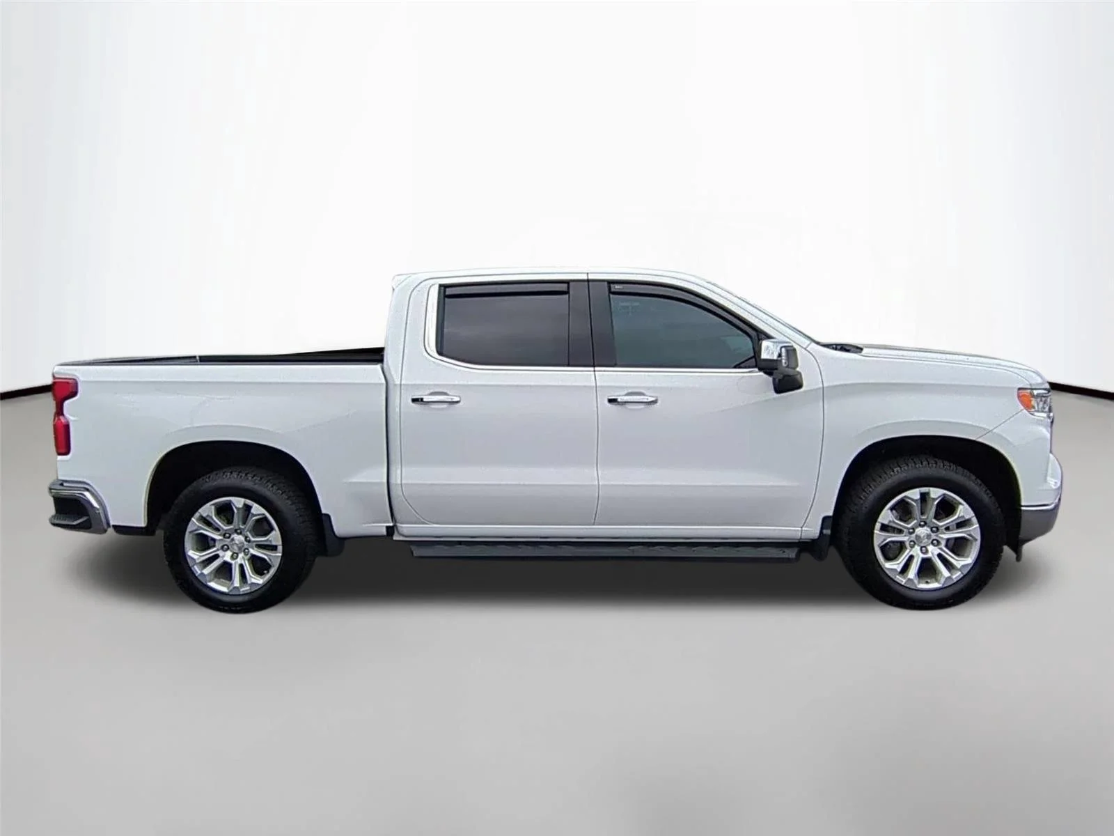 Used 2023 Summit White Chevrolet LTZ image 6