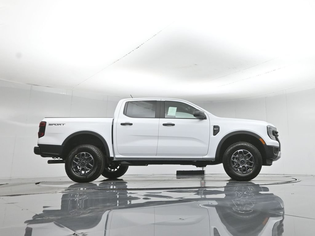 New 2026 Oxford White Ford XLT image 45
