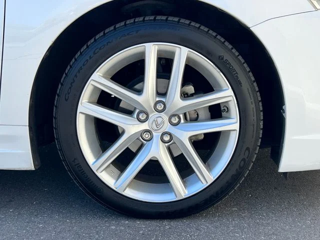 Used 2016 Eminent White Pearl Lexus  image 14