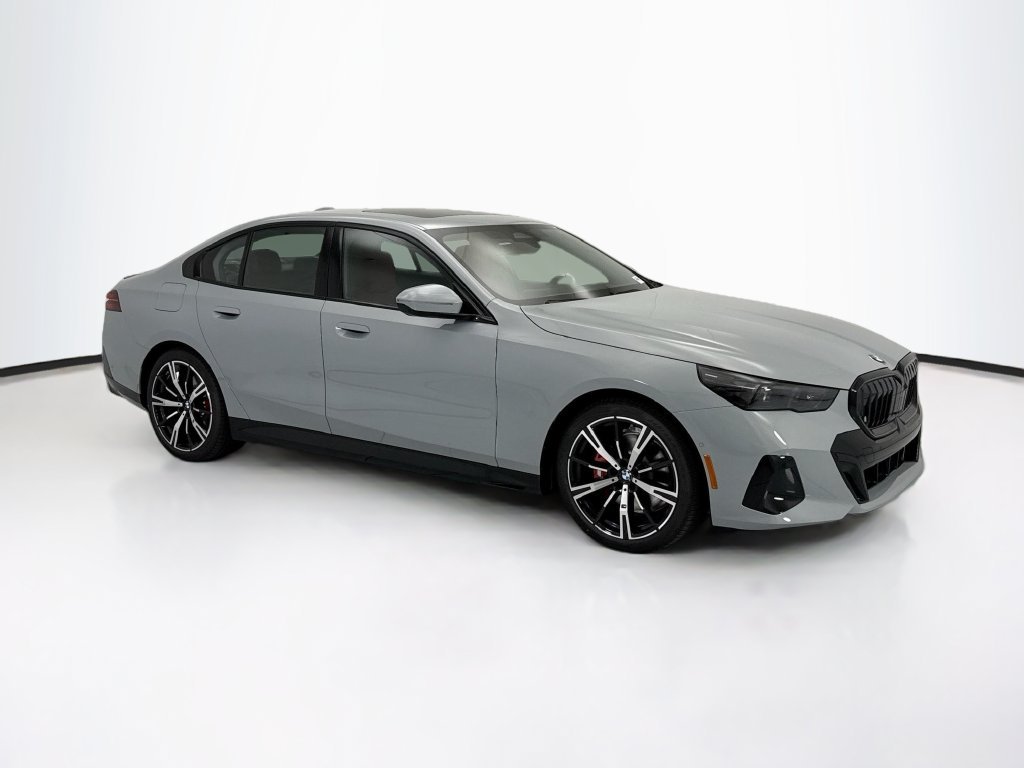 Used 2027 Gray Metallic BMW 530i image 3