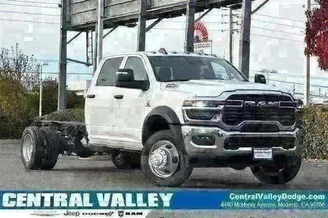 2026 RAM 5500 Chassis Cab TRADESMAN