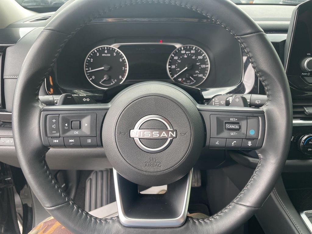Used 2025 Black Nissan SV image 20