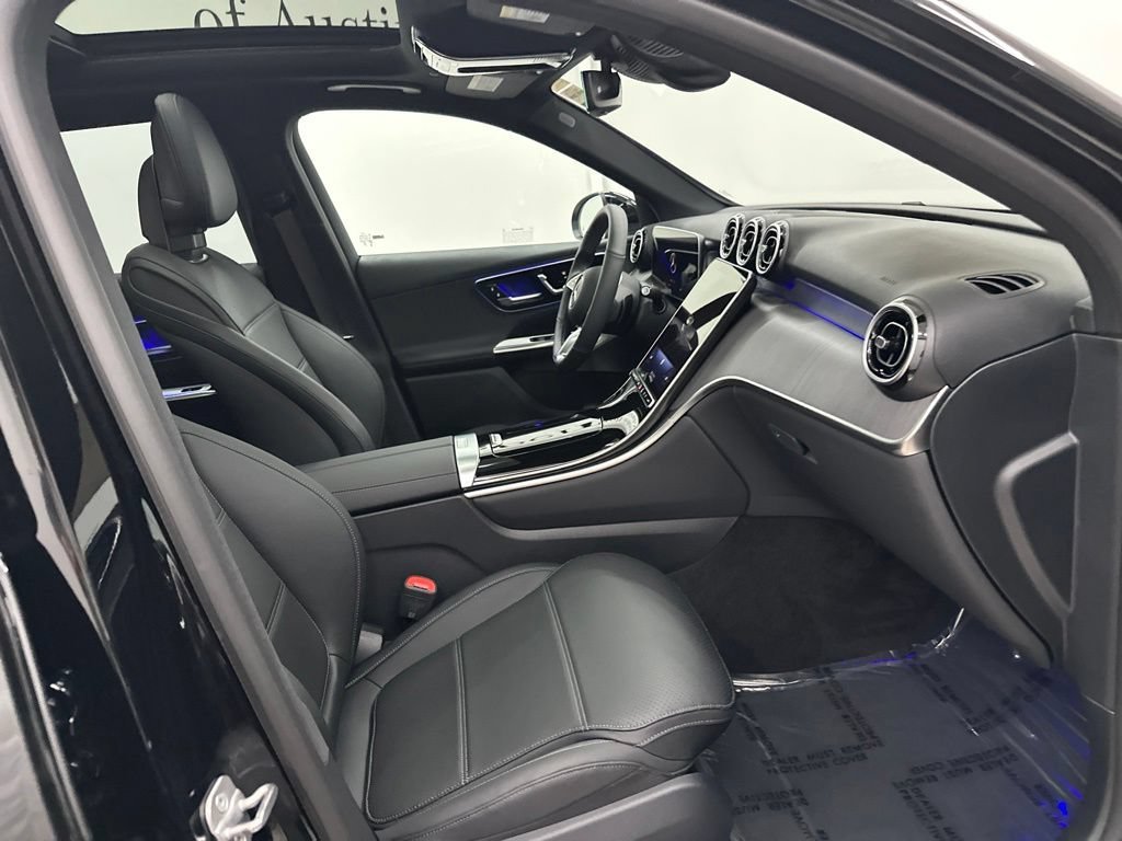 New 2026 Black Mercedes-Benz GLC 300 image 57