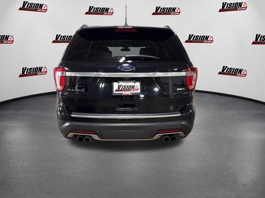 Used 2019  Ford Platinum image 6