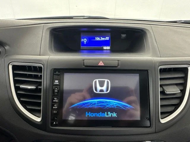 Used 2016 White Honda Touring image 15