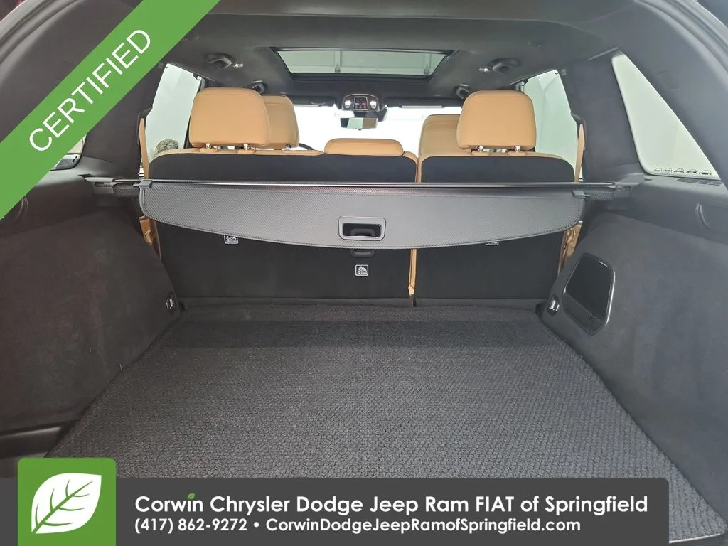 Certified Used 2025 Red Jeep Summit Reserve image 31