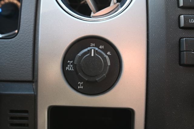 Used 2012 Blue Ford XLT image 16