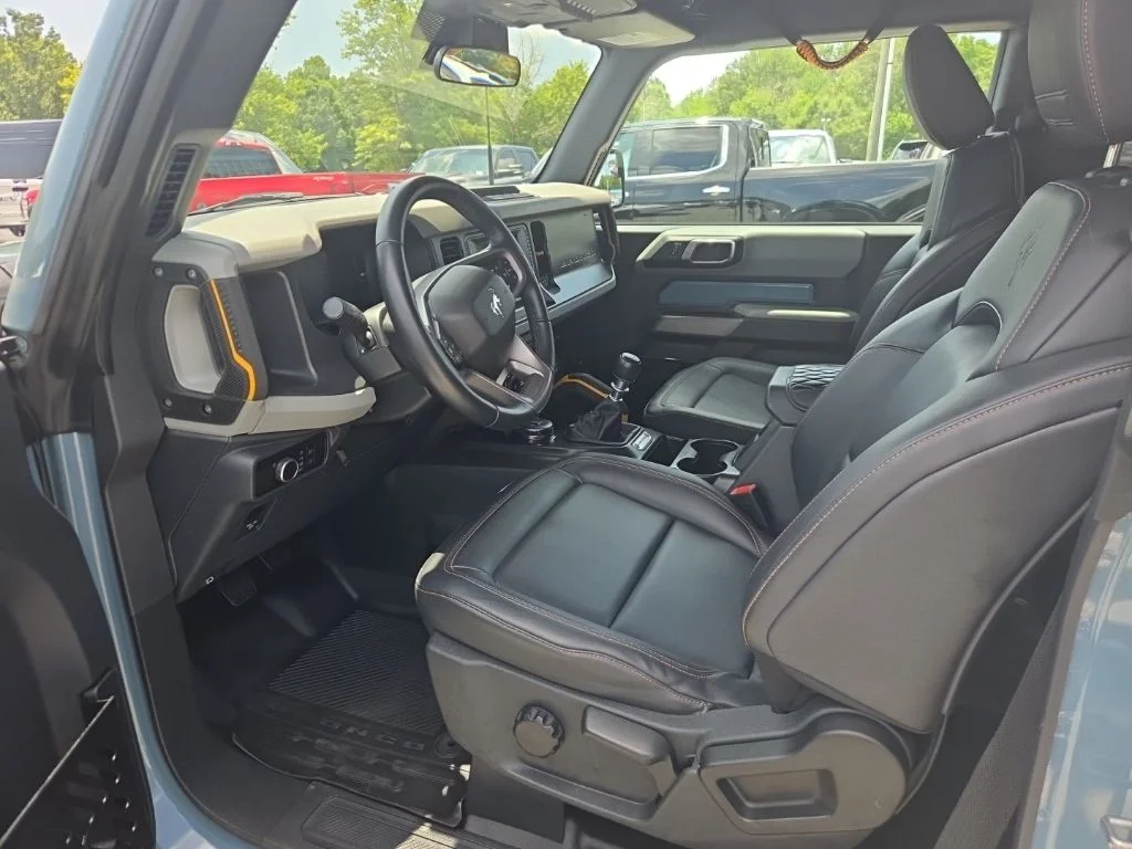Used 2023 Blue Ford Badlands image 3