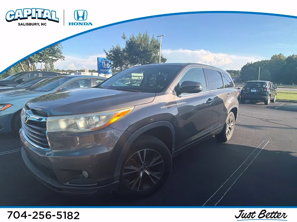 Used 2015 Predawn Gray Mica Toyota LE Plus V6 image 1