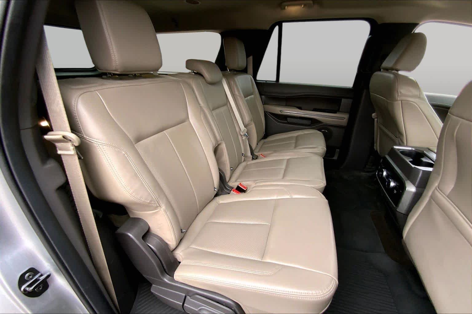 Certified Used 2021 Iconic Silver Ford XLT image 19