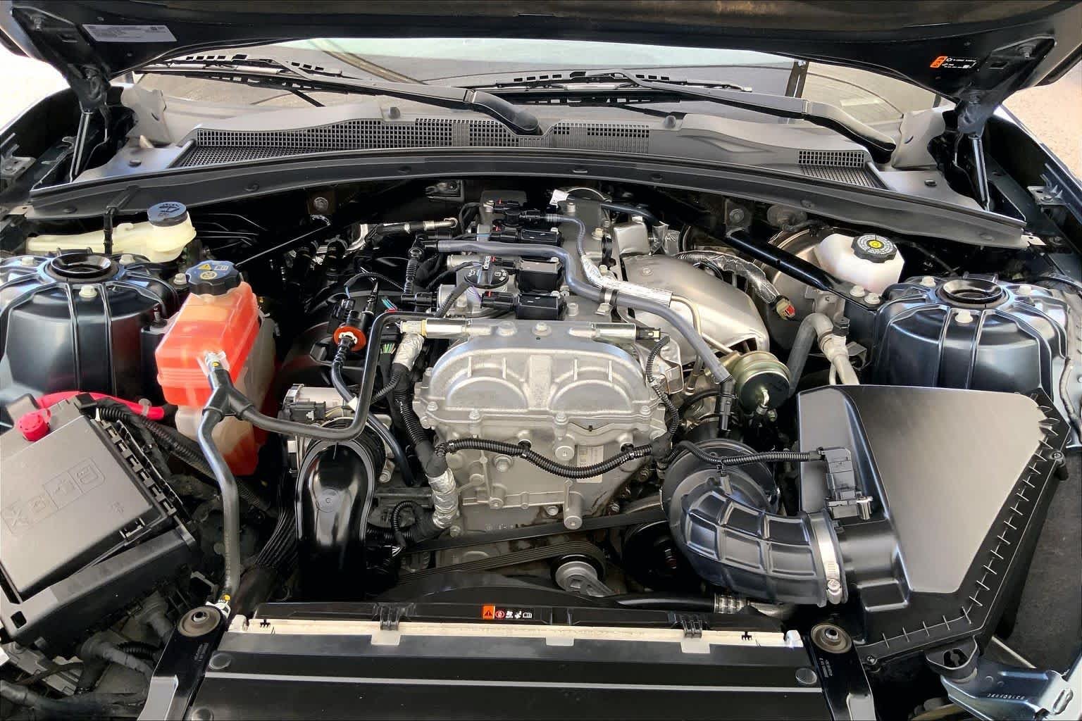 Used 2022 Shadow Gray Metallic Chevrolet 1LS image 29