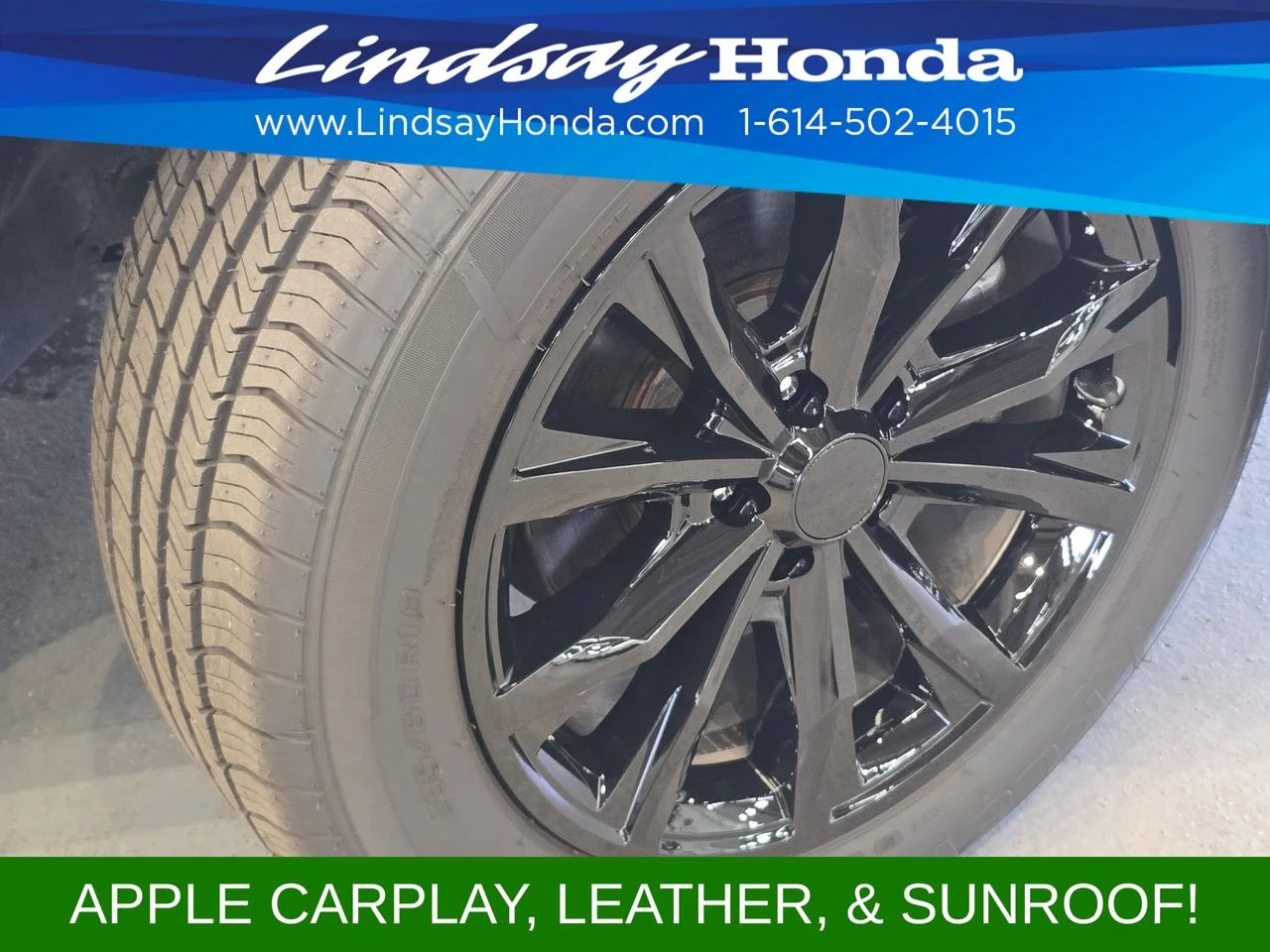 Used 2024 Platinum White Pearl Honda EX-L image 25