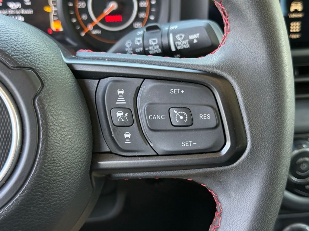 Used 2024 White Jeep Rubicon image 30