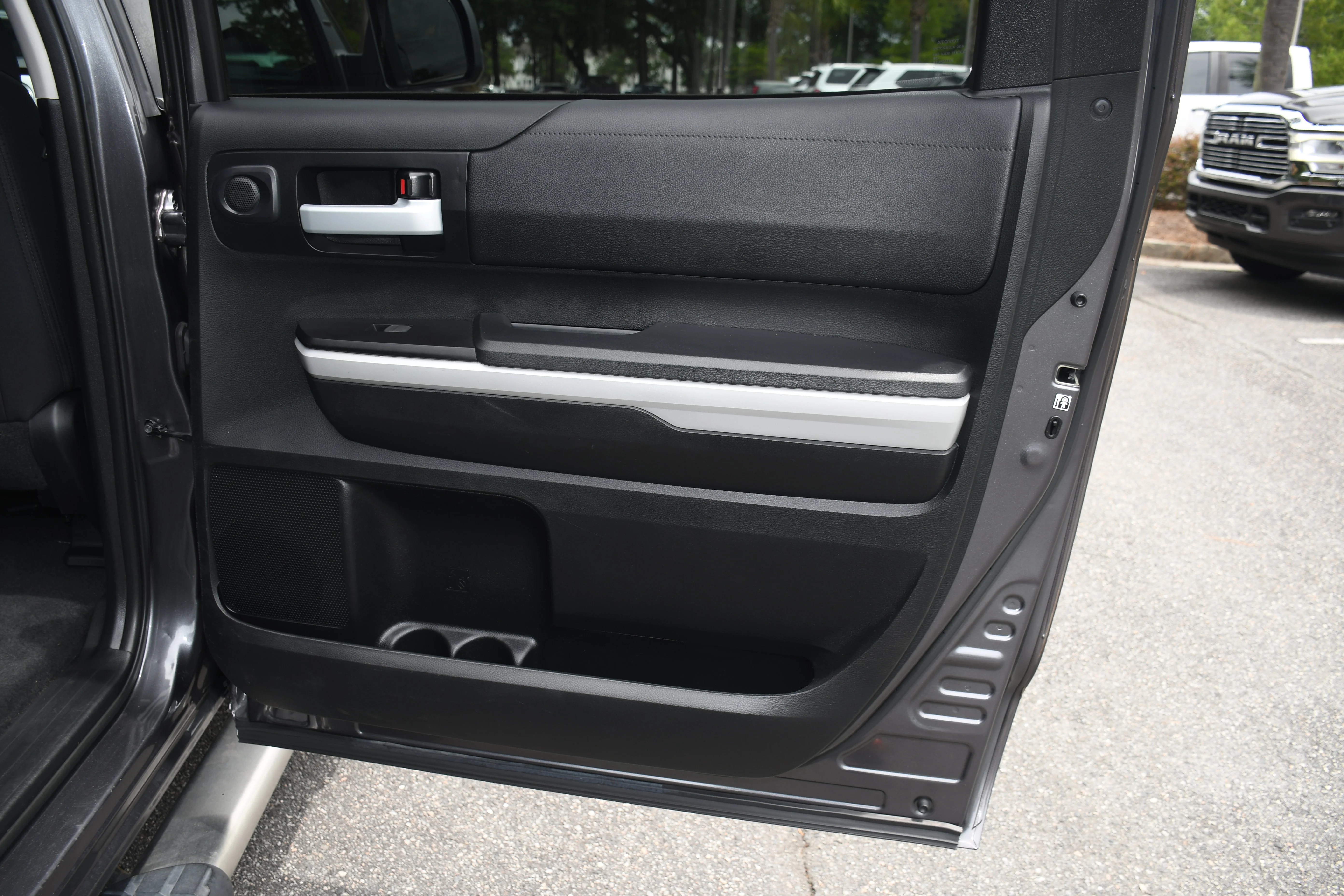 Used 2019 Gray Toyota SR5 image 18