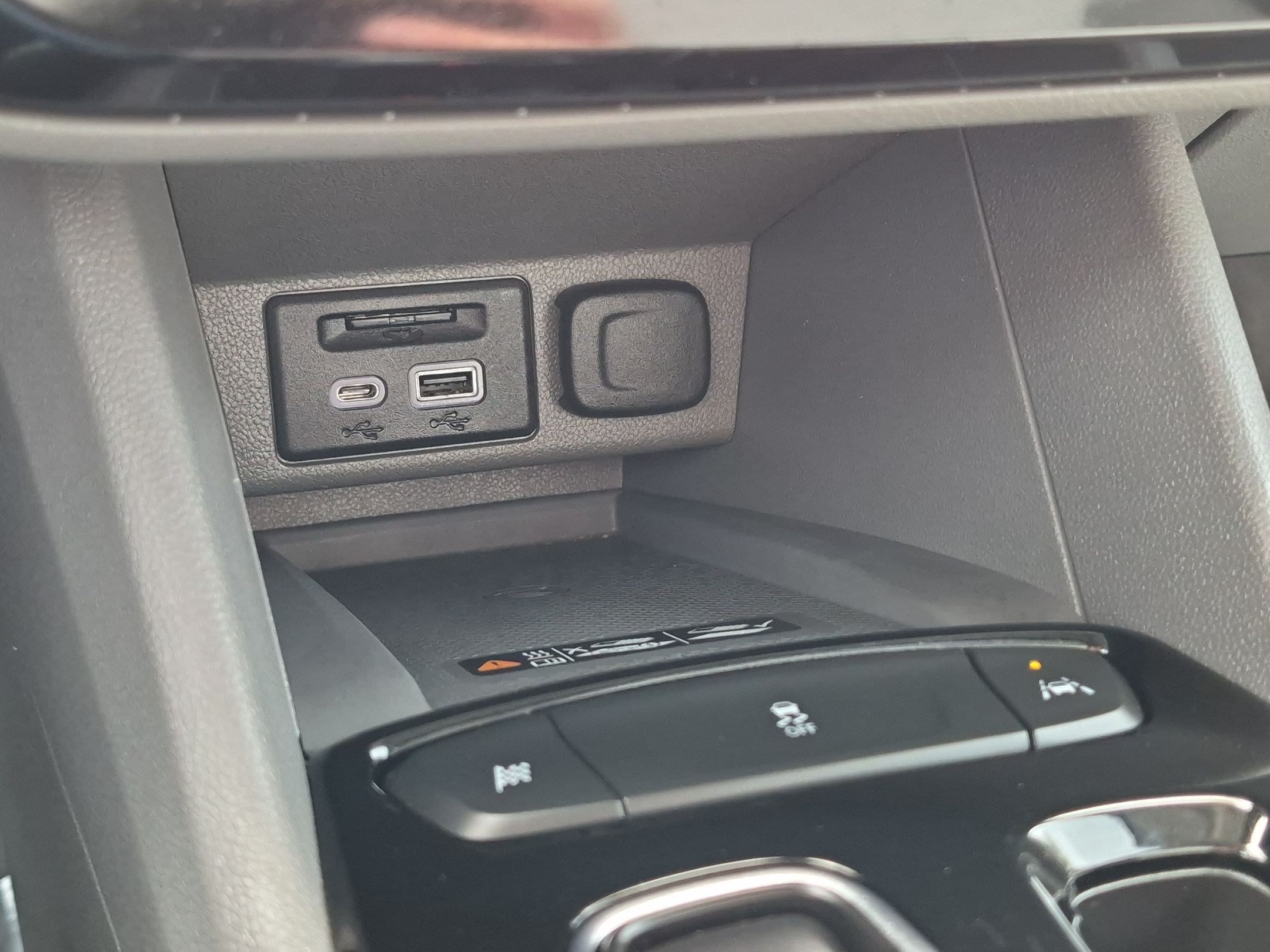 2023 Chevrolet Bolt EUV Premier - Photo 22
