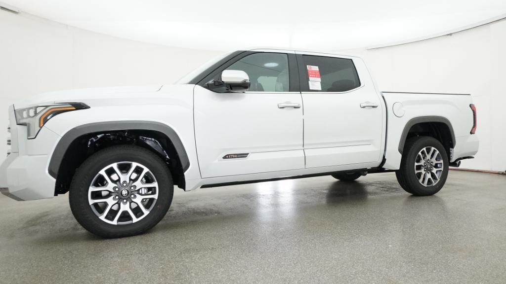 New 2026 Wind Chill Pearl Toyota 1794 Edition image 30