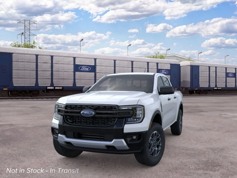 New 2026 Oxford White Ford XLT image 2