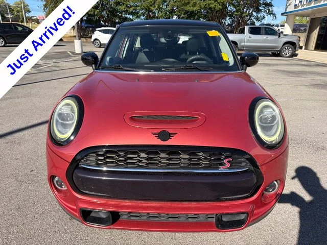 Used 2021  MINI Classic image 8