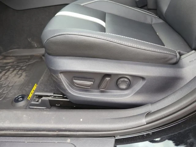 Used 2026  Toyota SE Nightshade image 16