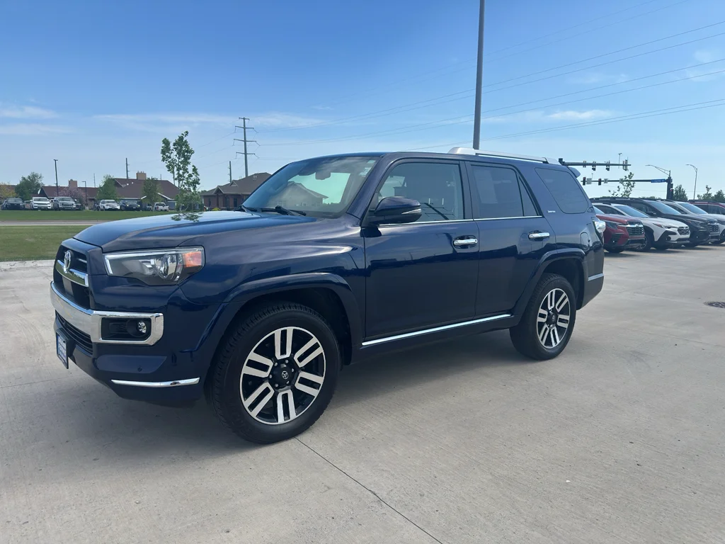 Used 2022 Nautical Blue Metallic Toyota Limited image 2