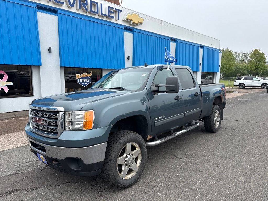 Used 2013 Stealth Gray Metallic GMC SLE image 1