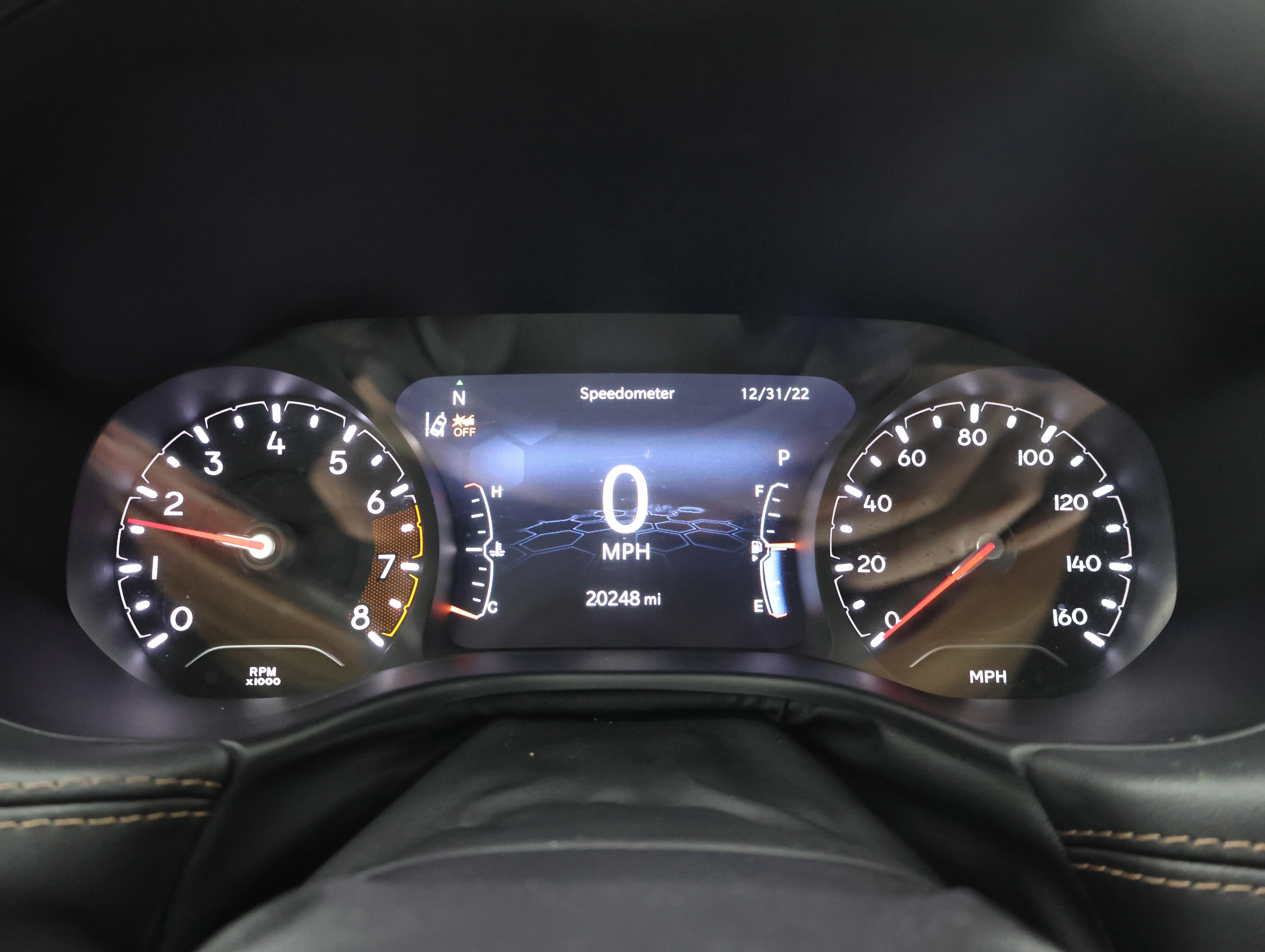 Used 2022 Redline Pearlcoat Jeep Limited image 10