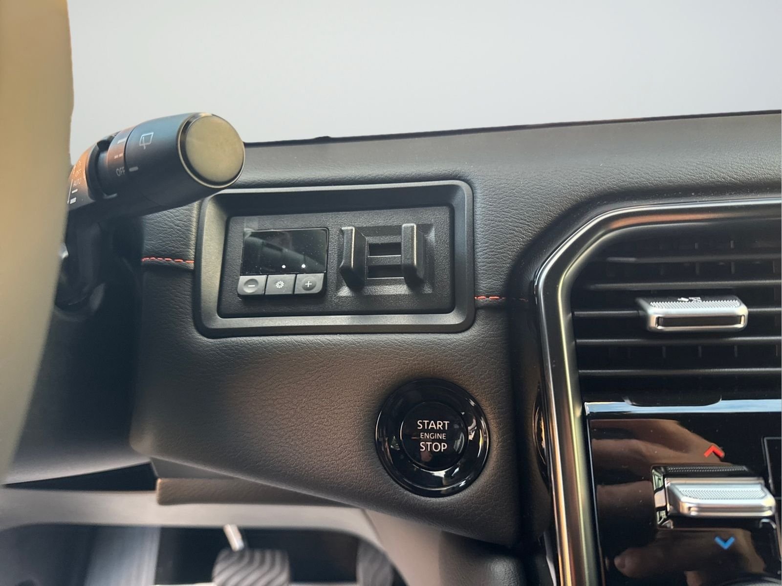 New 2026 Black Nissan PRO-4X image 19