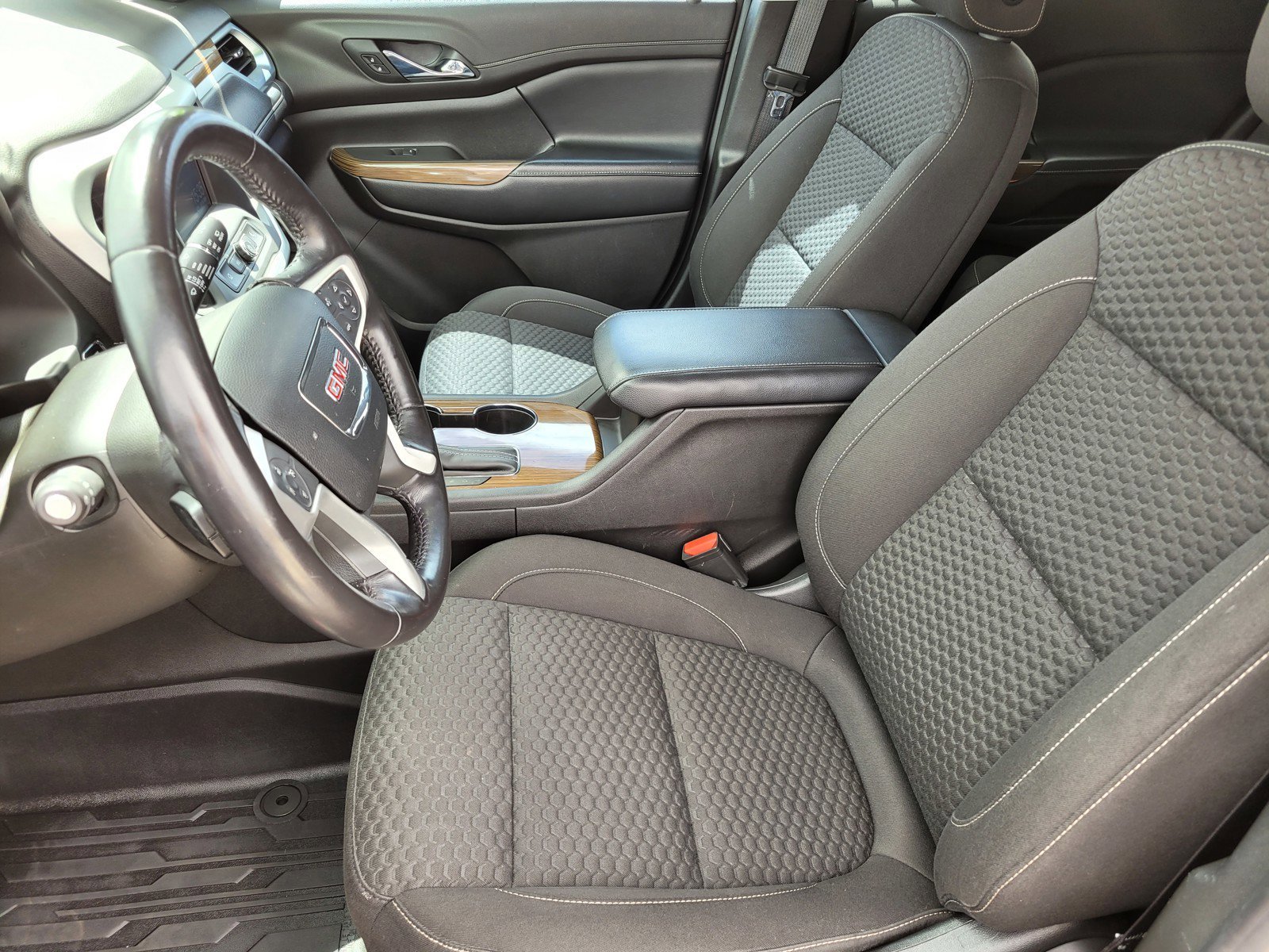 Used 2019 Red Quartz Tintcoat GMC SLE image 16