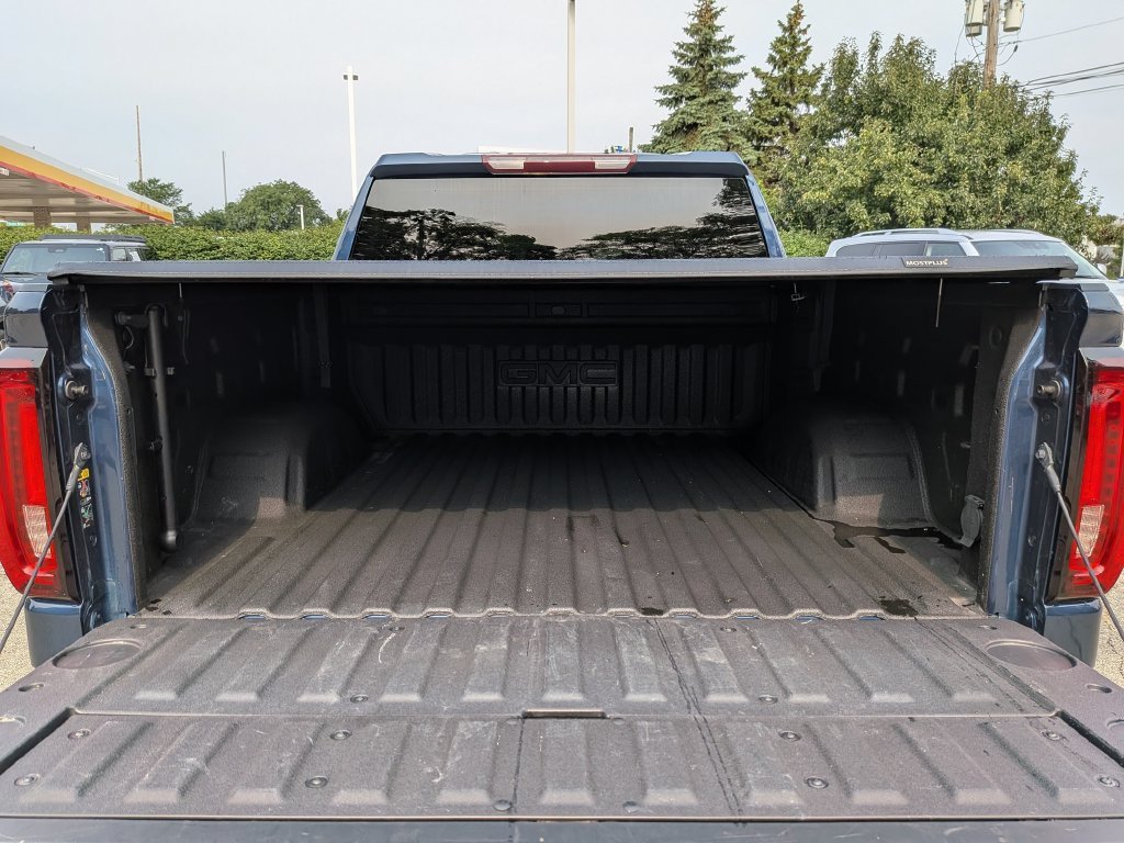 Used 2022 Blue GMC SLT image 34