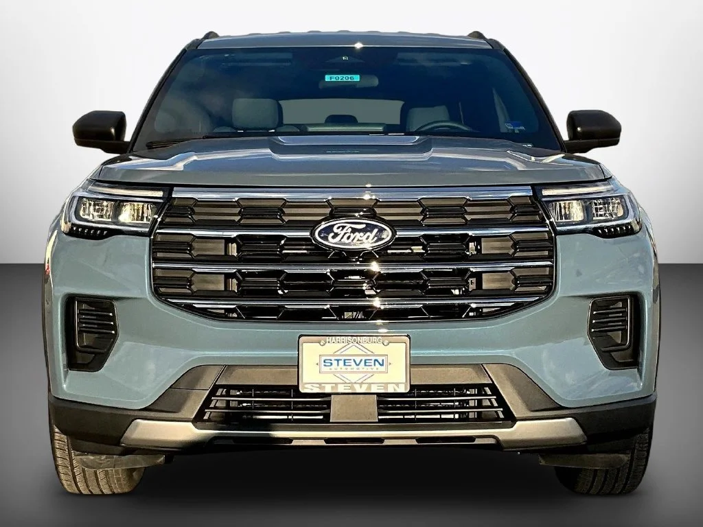 New 2027 Vapor Blue Metallic Ford Active image 15