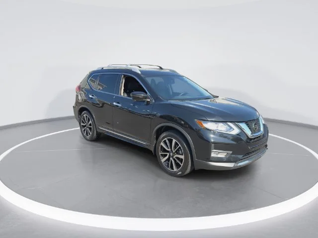 Used 2019 Black Nissan SL image 2