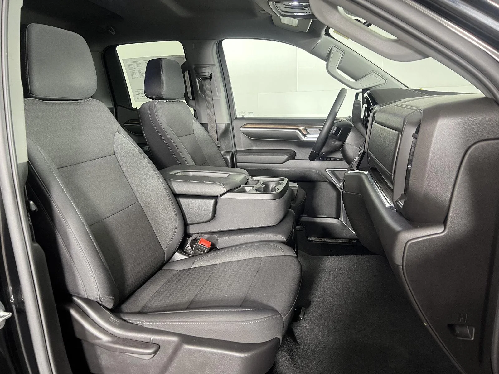 Used 2024 Black Chevrolet RST image 18