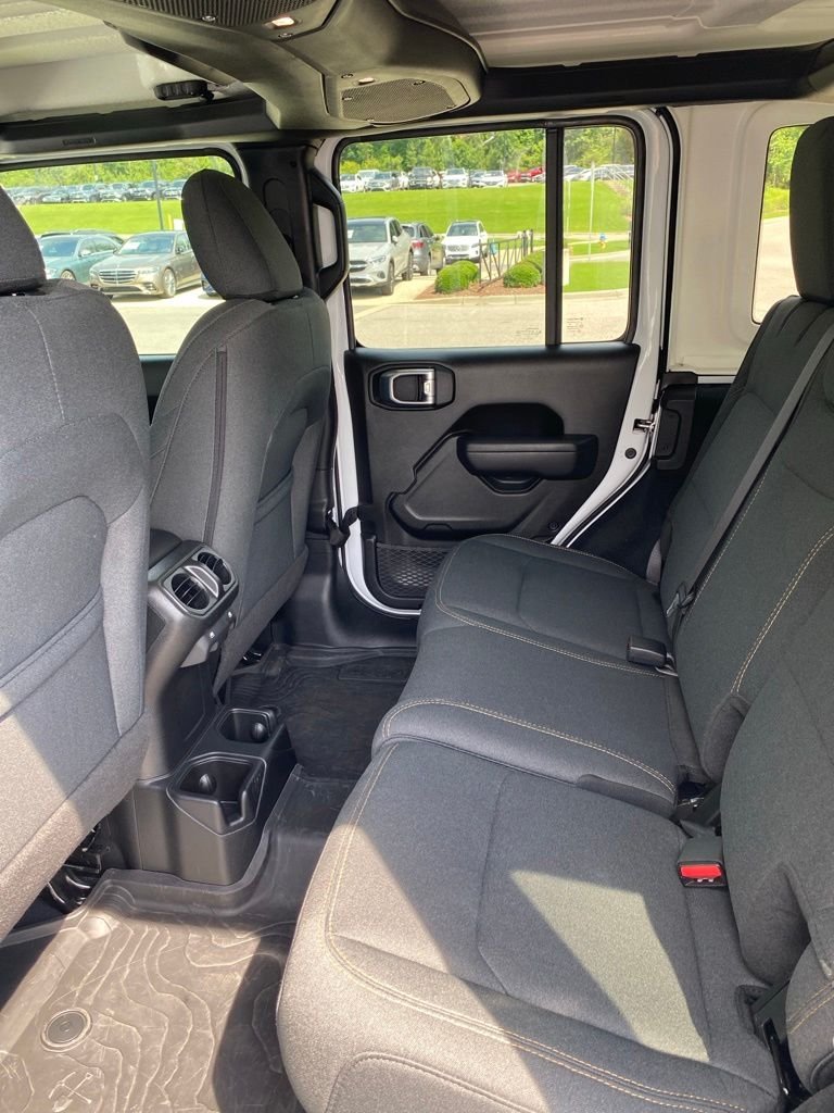 Used 2024 Bright White Clearcoat Jeep Sport S image 11