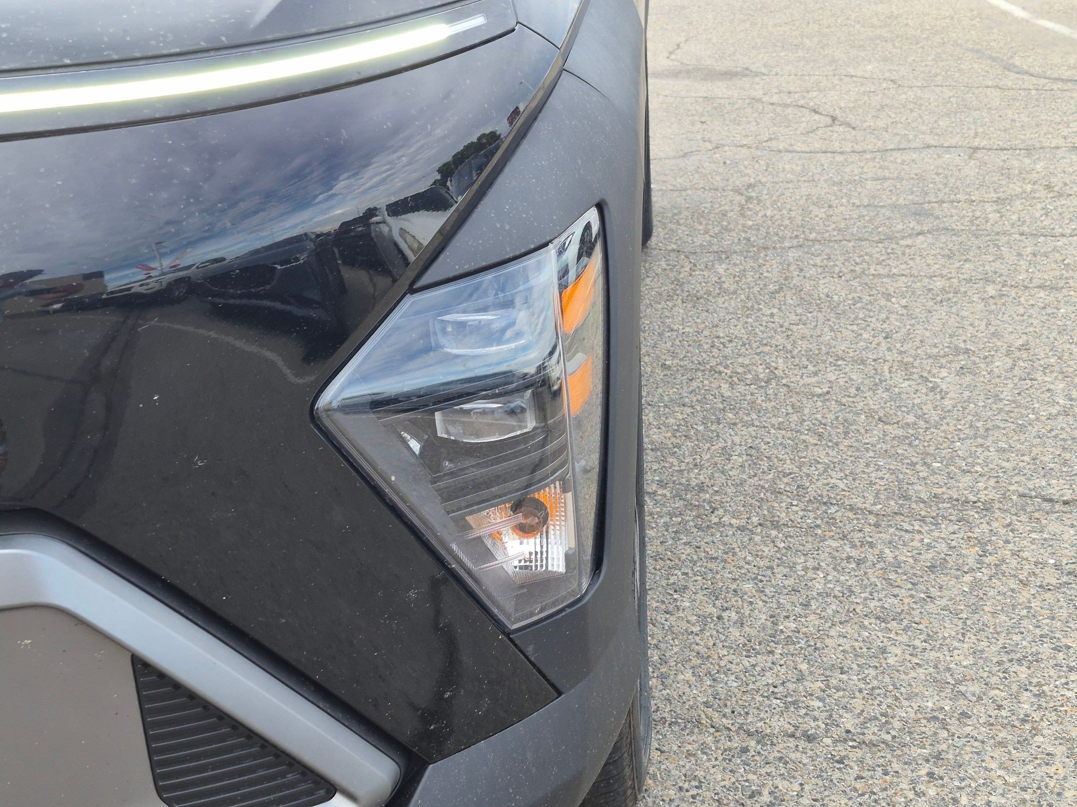 Used 2024 Abyss Black Pearl Hyundai SEL image 11