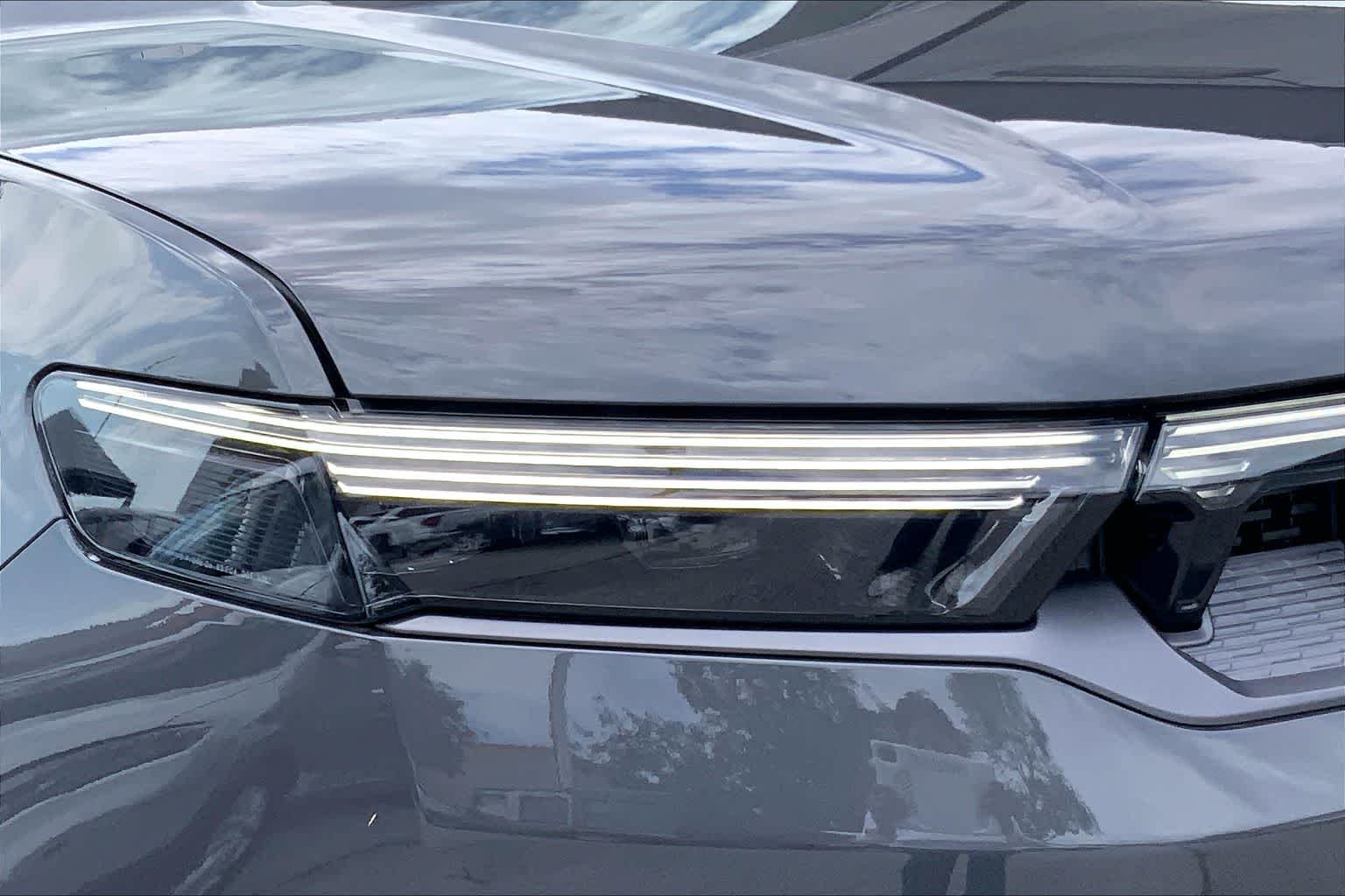 New 2026 Baltic Gray Metallic Clearcoat Jeep Summit Obsidian image 10