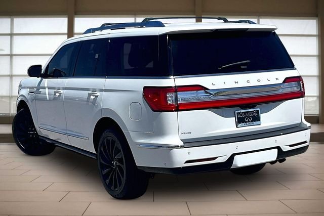 Used 2020 White Lincoln Reserve image 13