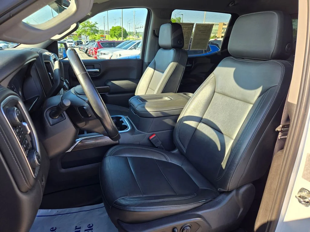 Used 2019 White Chevrolet LT Trail Boss image 18