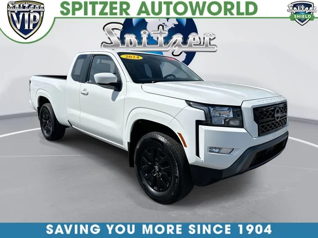 2024 Nissan Frontier SV King Cab 4X4's photo