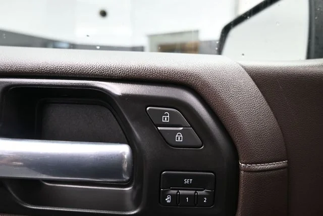 Used 2021 Gray Chevrolet LTZ image 15