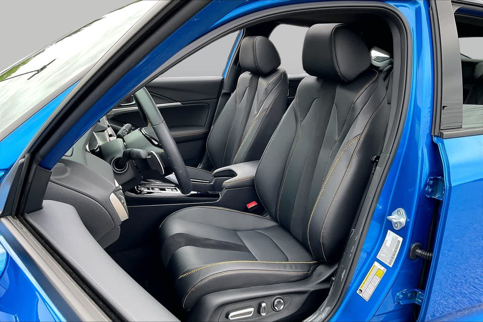 Certified Used 2026 Double Apex Blue Pearl Acura FWD A-Spec with Technology image 8